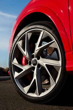 Audi RS Q3 2020 года  (AU)